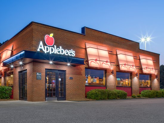 Applebees Review by Dillan Sarrett