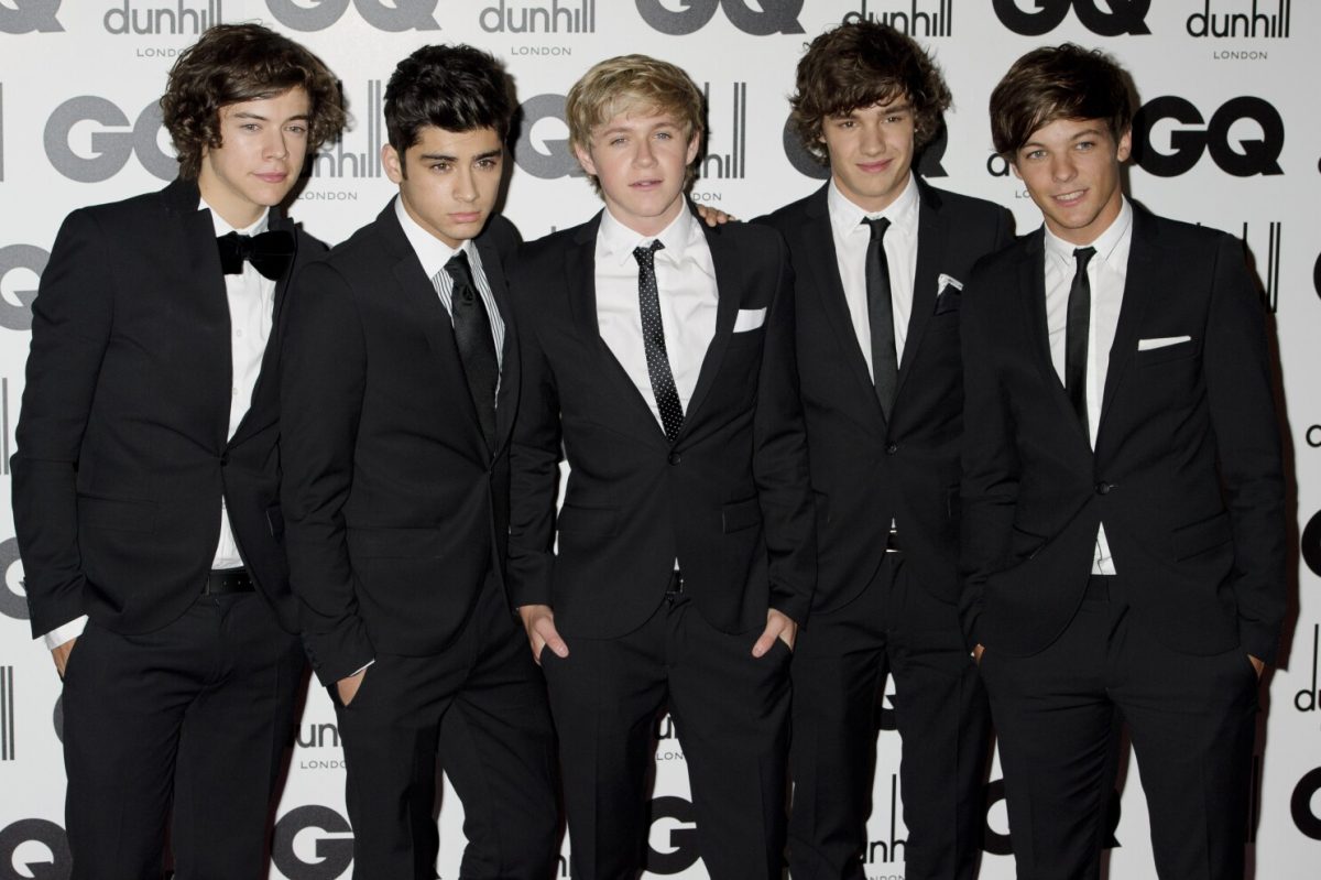 FILE -  One Direction's Liam Payne, second from right, poses for a photo with fellow band members Harry Styles, Zayn Malik, Niall Horan and Liam Tomlinson at the GQ Men of the Year Awards in London, Sept. 6, 2011. (AP Photo/Jonathan Short, File)